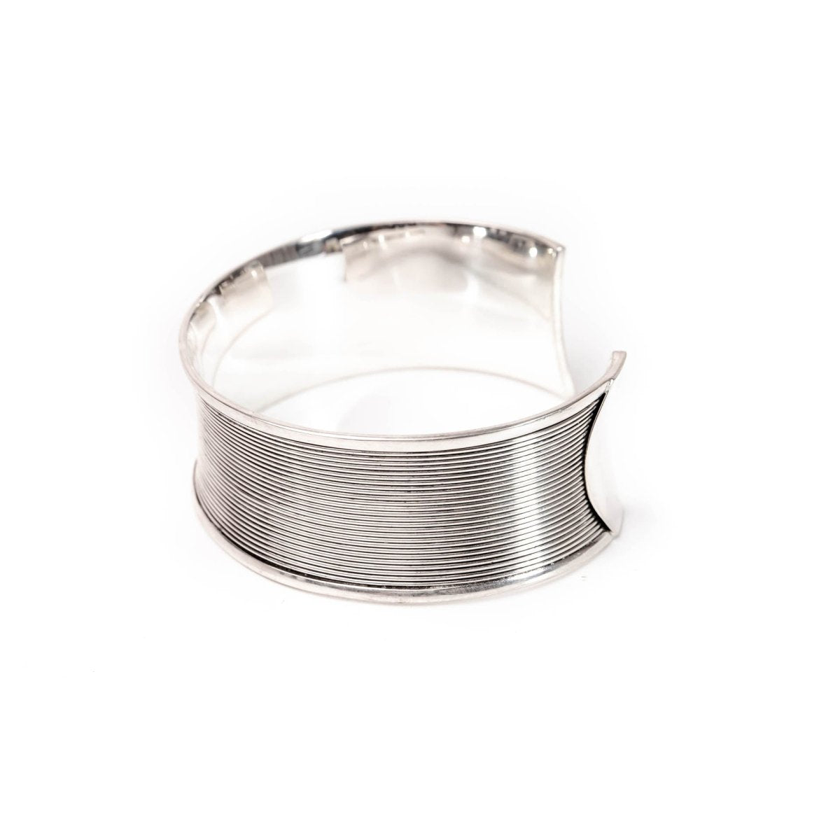 Bengkulu Stripe Carving - Love Anchor Bali