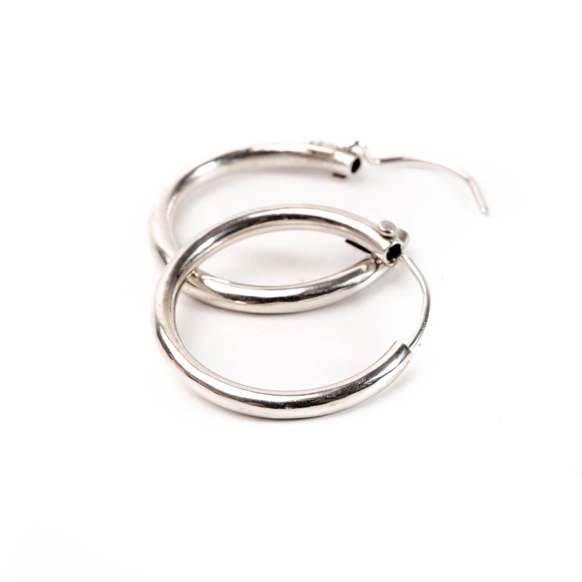 Rinca Solid - Love Anchor Bali