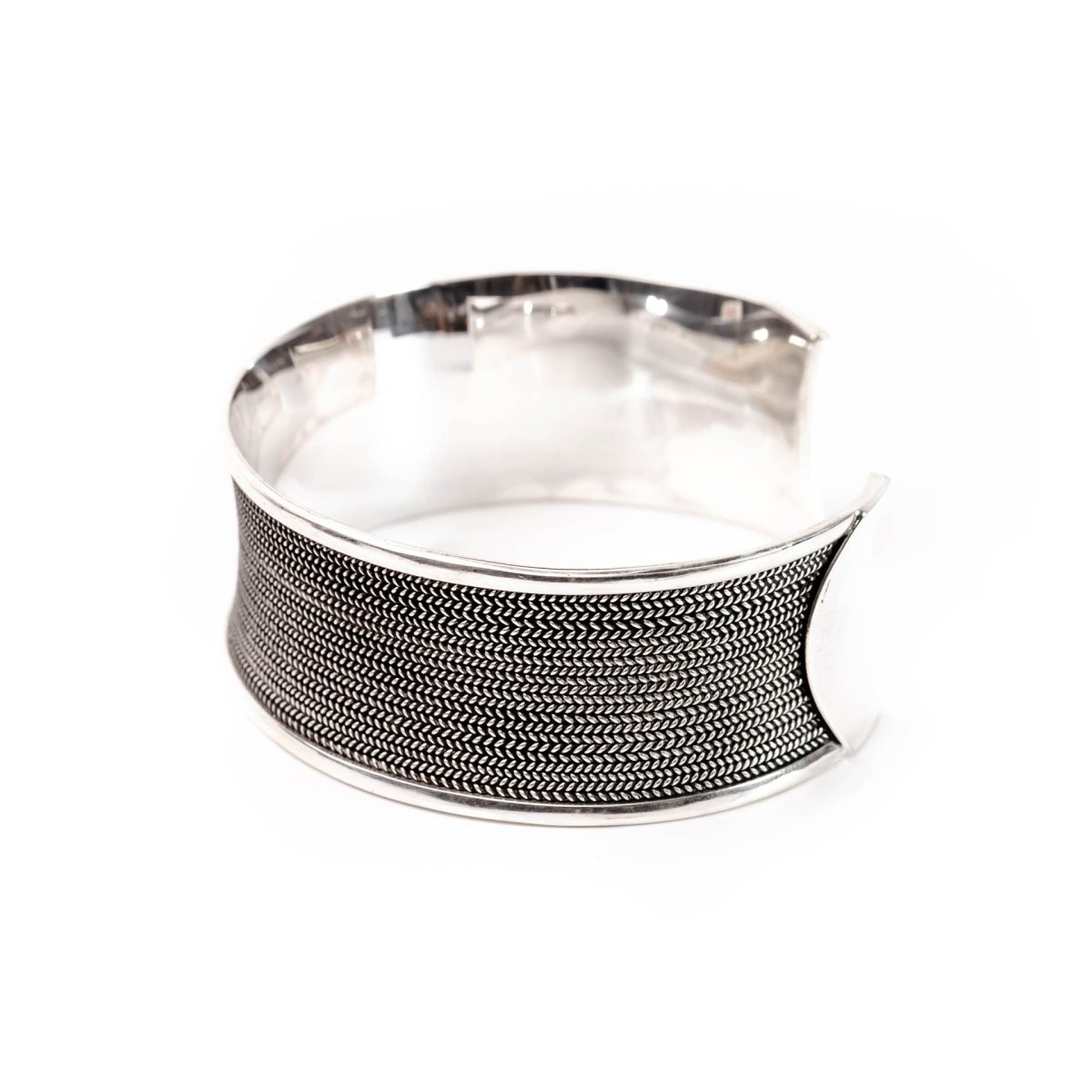 Serangan Classic Wire Tide - Love Anchor Bali