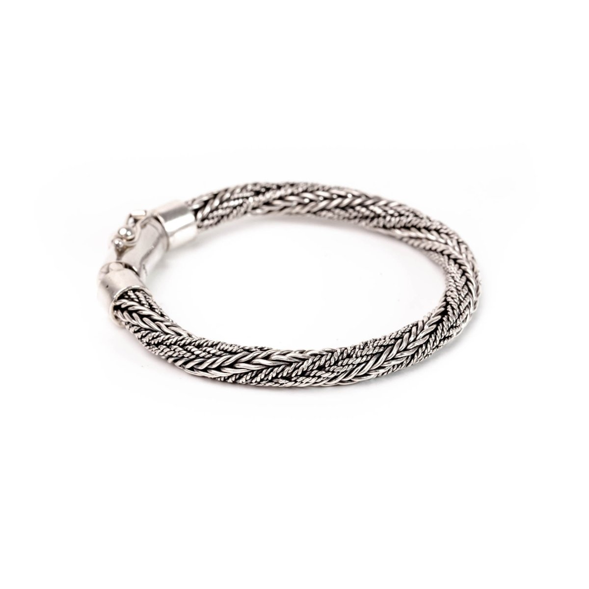 Babakan Chain - Love Anchor Bali