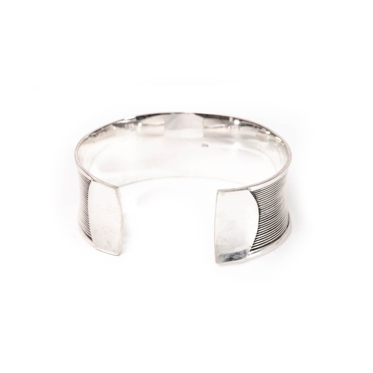 Bengkulu Stripe Carving - Love Anchor Bali