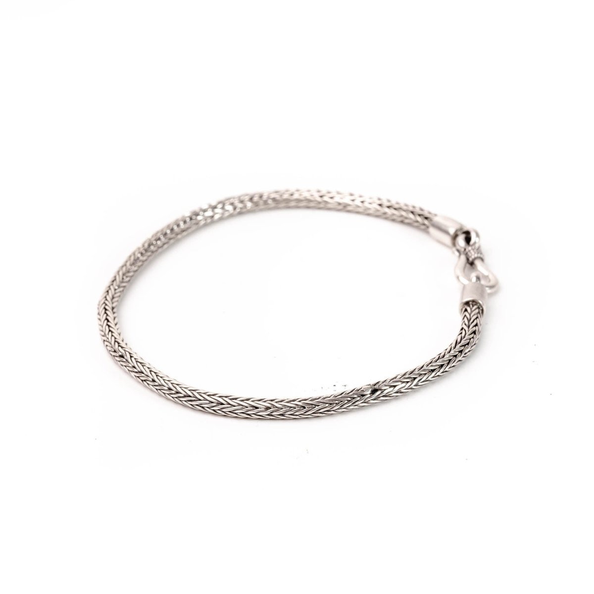 Nelayan Chain - Love Anchor Bali